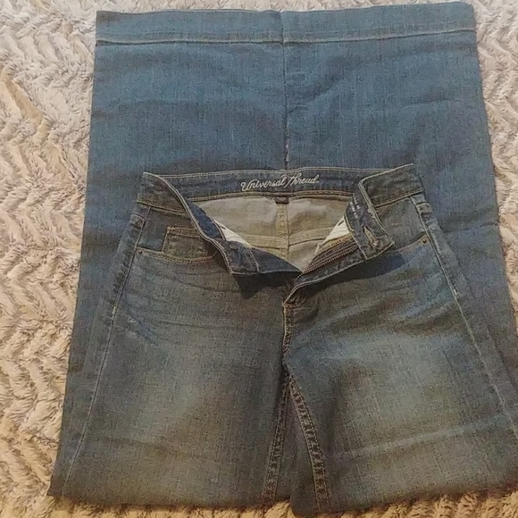 NWOT Universal Thread jeans size 00/24R - Picture 2 of 4